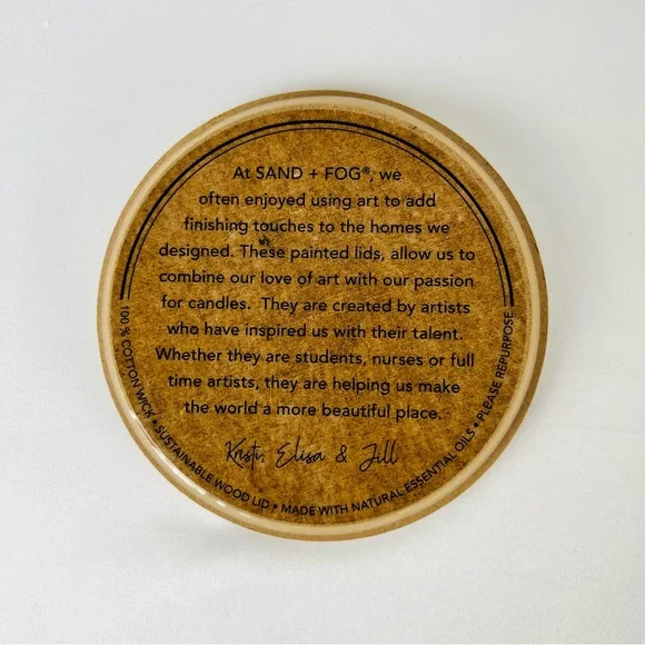 NWT Sand + Fog Tahitian Vanilla Candle 2 Wick 12oz Dark Cream Jar Wood Lid - Picture 5 of 7
